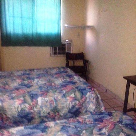 Hotel Atenas Mazatlan Bilik gambar